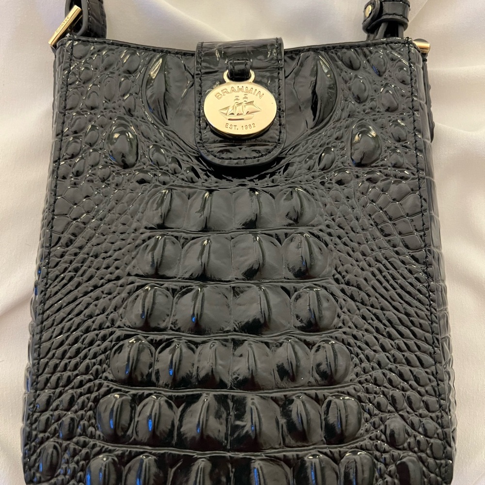 Elegant Brahmin handbag - Picture 2 of 3